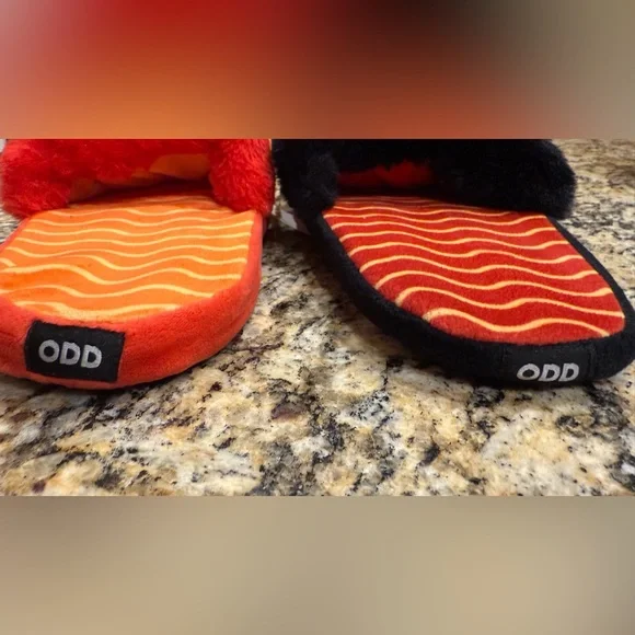Odd Sox Top Ramen Slippers - Red and Orange - Beef and Chicken | Sz L - Unisex - Picture 3 of 5